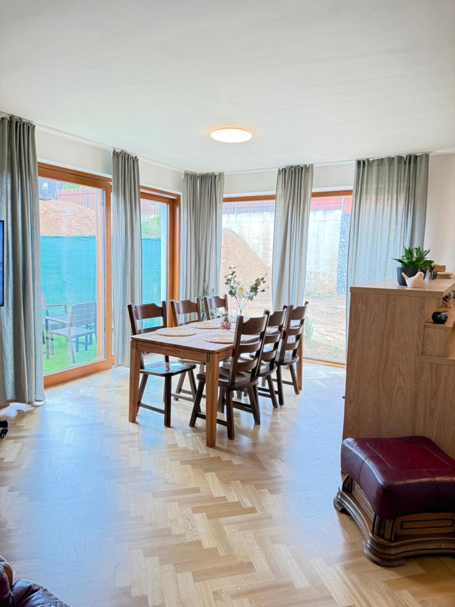 Familyvilla, New 4 Luxury Big Apartments, Parking Πράγα Εξωτερικό φωτογραφία