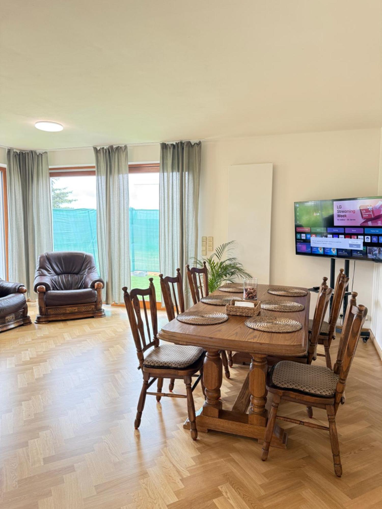 Familyvilla, New 4 Luxury Big Apartments, Parking Πράγα Εξωτερικό φωτογραφία