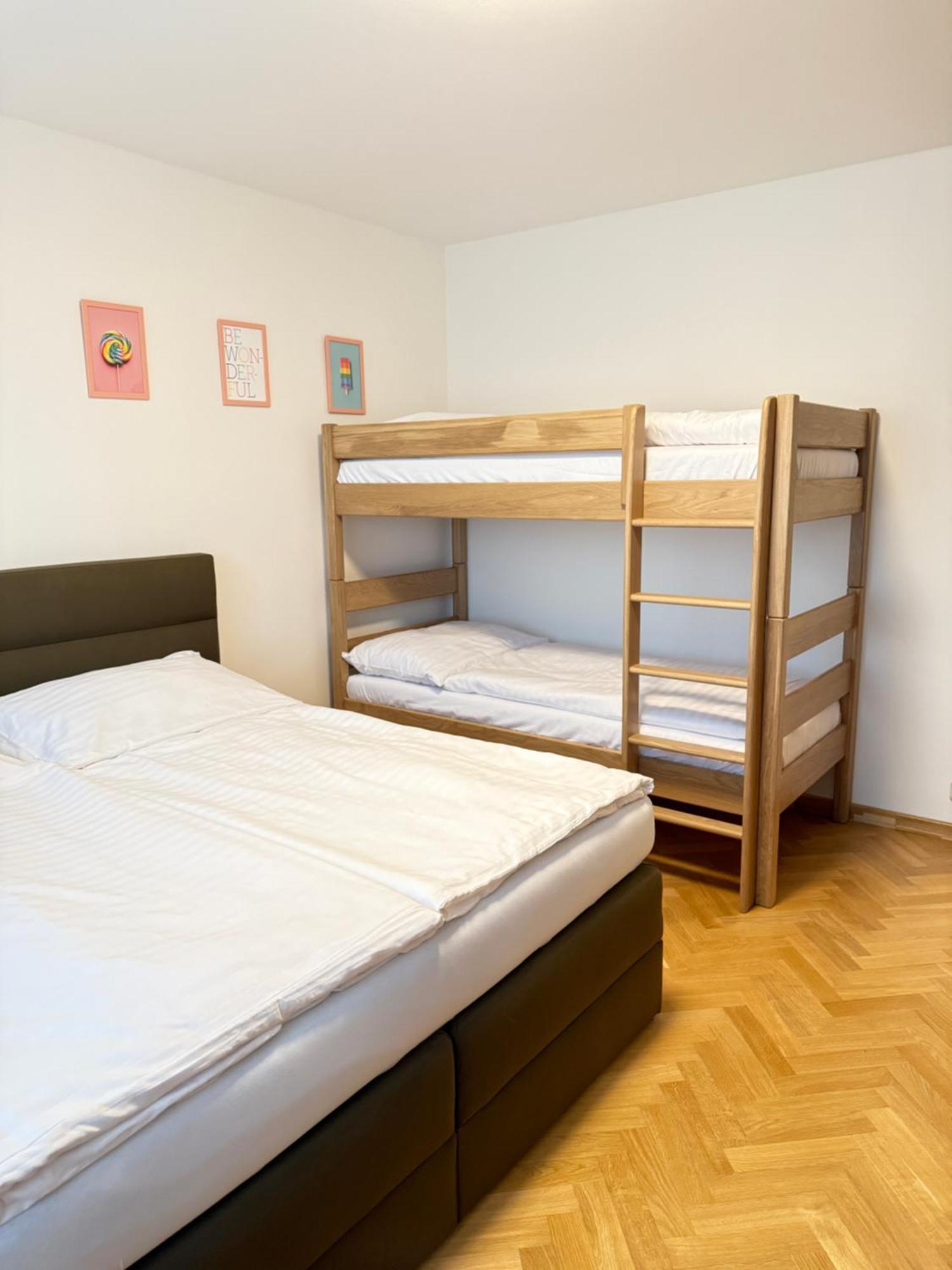 Familyvilla, New 4 Luxury Big Apartments, Parking Πράγα Εξωτερικό φωτογραφία